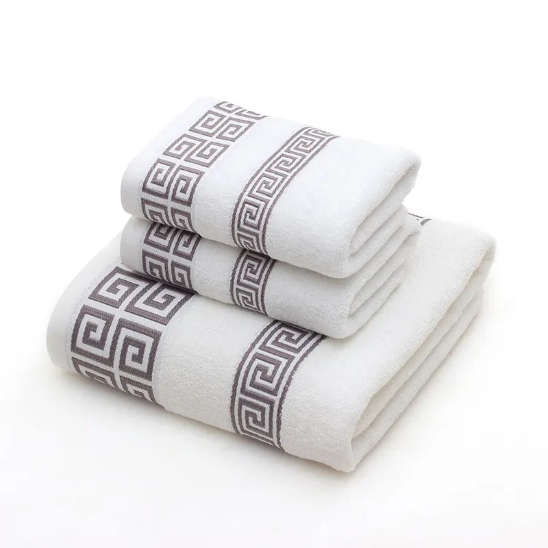 Three-Piece Towel Gift Set – Perfect for Him