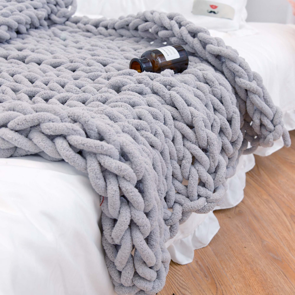 Chunky Knit Weighted Wool Blanket – Boho Home Decor